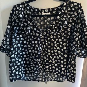 Top shop floral patterned shirt. Perfect for work!